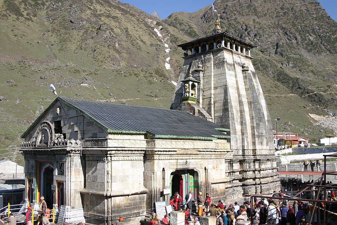 who built kedarnath temple