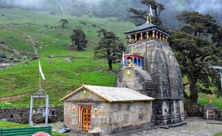 Madhyamaheswar Temple panch kedar