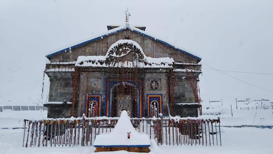 snowfall in kedarnath
