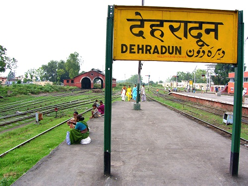 dehradun-railway-station